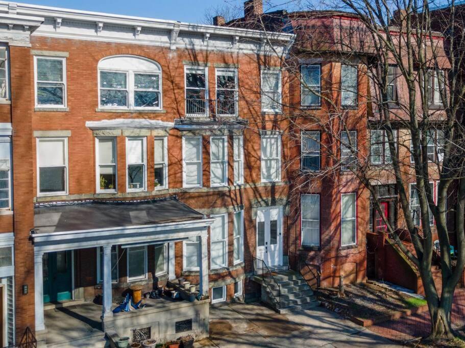 Flats On Front - Riverfront Gem Fast Wi-Fi 3F Harrisburg Bagian luar foto